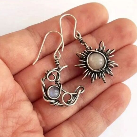 Vintage Style Sun and Moon Earrings Symbolic Harmony Boho Handmade Earrings - Picture 5 of 9